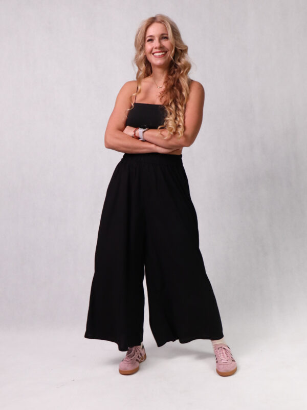 LEJBY Szerokie spodnie palazzo z wiskozy Czarne