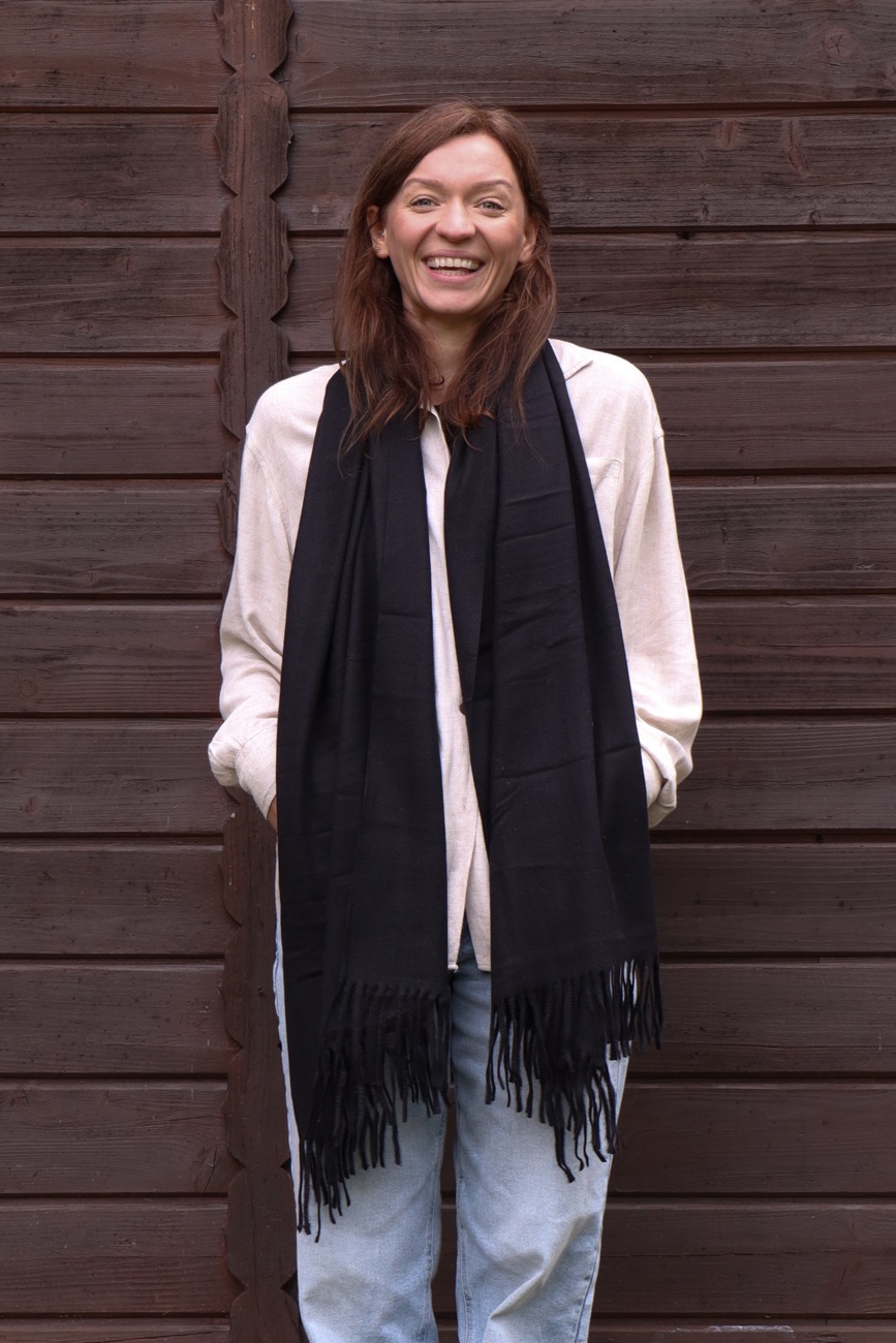 Szal Czarny - obrazek 3