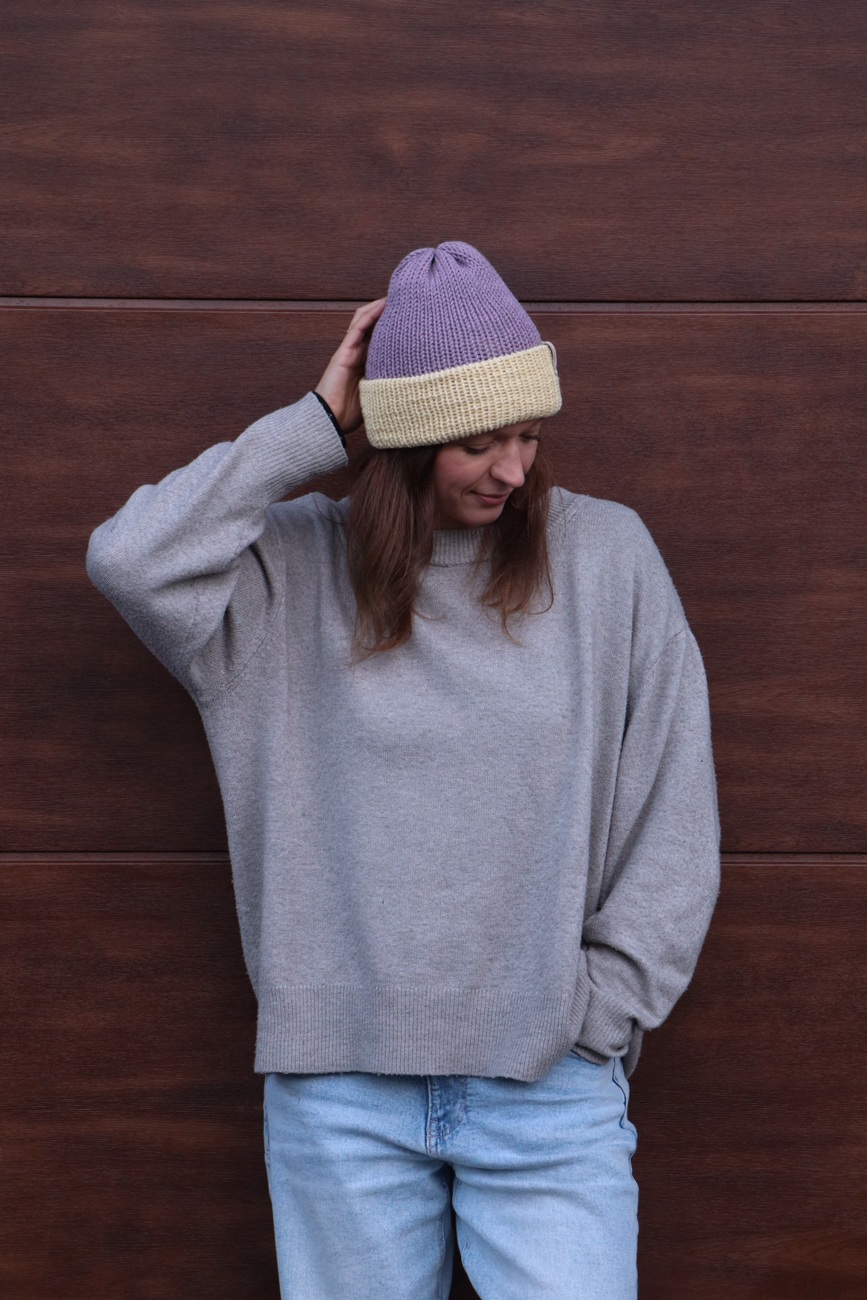 Czapka merino dwustronna Lawendowo-masełkowa