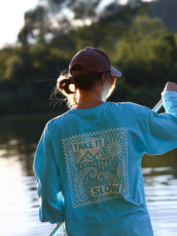 Longsleeve oversize Take It Slow - niebieski